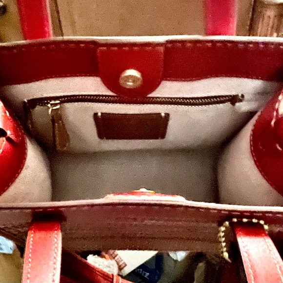 Beautiful COACH Upwoven Field Tote Brick/Multi Leather Bag $495 - Picture 8 of 9